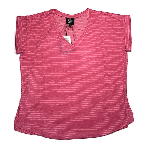Bobeau Stripe Pleat Back V-Neck T-Shirt - Picture 3 of 5